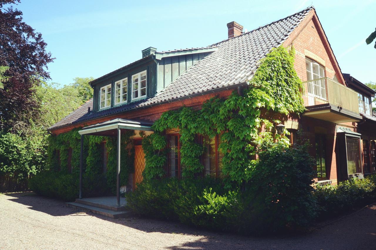 Minnesberg Bed & Breakfast 트렐레보리 외부 사진